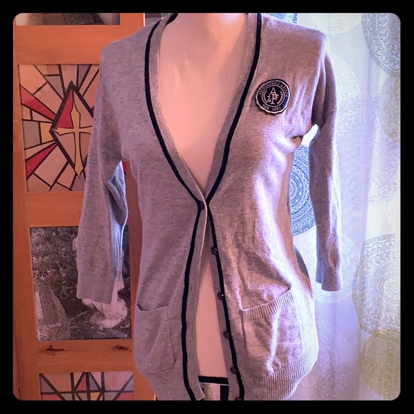 Abercrombie & Fitch Sweaters - Abercrombie & Finch preppy sweater